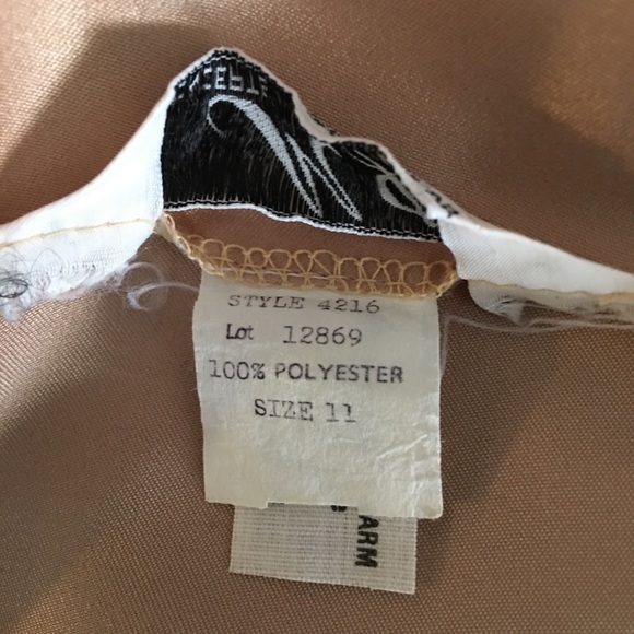 Vintage MJ Concepts blouse ruffle neck, sleeve pin tucked front button b… - Picture 9 of 9